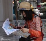 组图：张翰郑爽被拍甜蜜同游泰国恋情曝光