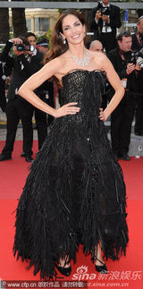 幻灯图集：李沧东《诗》首映 伊丽莎白-班克斯助阵