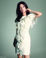 组图：林心如质感大片诠释清新淡雅之美