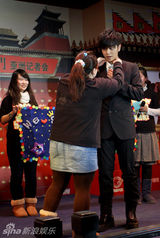 幻灯图：罗志祥揭秘新专辑 自嘲是男版LADYGAGA