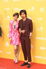 组图：陈柏霖亮相北影节 长发蓄须造型帅酷迷人