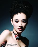 幻灯图集：应采儿《优品》写真 坦言不会当成功的女艺人