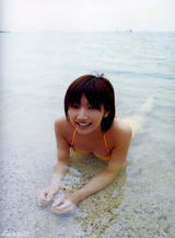 组图：后藤真希夏日海边写真 清凉泳装大秀性感