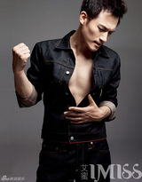 组图：耿乐时尚大片曝光 性格型男显质感风度