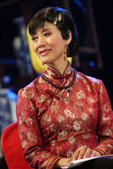 组图：新《雷雨》进京 繁漪变艳丽衬托悲剧人生