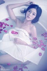 高清图：王媛可上演湿身诱惑 浪漫柔情似出水芙蓉