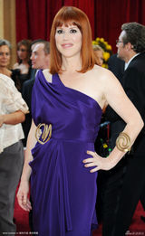 高清组图：奥斯卡红毯 莫利林沃德手镯似棒棒糖 