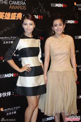 组图：众星亮相幕后英雄盛典 邓超执导新片开拍