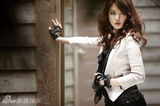 组图：尹恩惠最新秋冬广告写真尽显成熟优雅