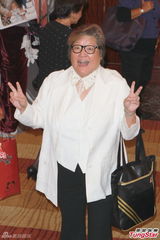 组图：曾志伟小儿子大婚众星捧场 现场豪送钻石