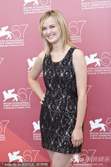 高清图：《一个女人》发布 导演吉亚塔携老公秀恩爱