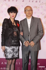 组图：艺人杰出表现奖落幕 谢霆锋薛凯琪夺影帝影后