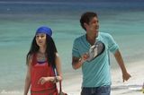 组图：《夏日乐悠悠》演绎浪漫爱情 彭于晏变海盗