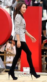 组图：《深夜的FM》釜山见观众 秀爱清新刘志泰帅酷