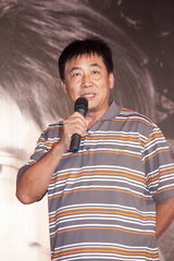 组图：《下一个奇迹》开机 王鸥与谢霆锋陷纠缠爱恋