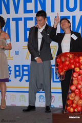 刘德华自曝电脑不存隐私 拒应拜佛求子传闻(图)