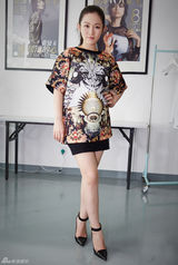 组图：好声音16强学员登杂志拍时尚大片