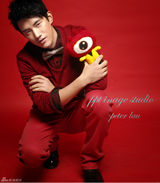 高清组图：吴建飞新年贺春写真红红火火显帅气