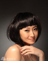 幻灯组图：林鹏新碟向王菲致敬 写真造型前卫时尚