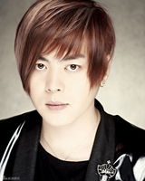 高清组图：对话文熙俊谈HOT感慨 看好INFINITE