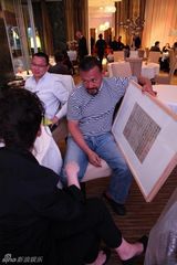 幻灯图集：姜文戛纳宴请朱丽叶-比诺什