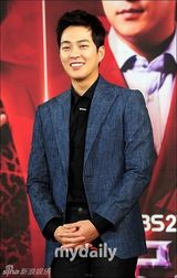 组图：李素妍林正恩等宣传新剧《红宝石戒指》