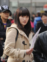 幻灯图：北京电影学院招生 众美女考生现身