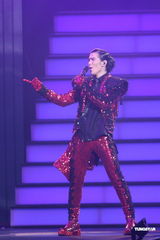 组图：萧敬腾台北开唱High翻小巨蛋