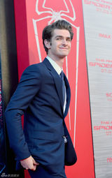 组图：艾玛和加菲情侣档现身《超凡蜘蛛侠》洛城首映