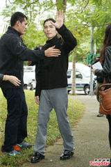 组图：富婆粉丝涉嫌教唆泼粪 萧敬腾称告到底