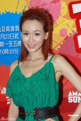 组图：TVB45周年艺员合照 胡杏儿陈豪占头排