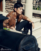 组图：严宽拍写真粗犷有型 都市浪子魅力十足 