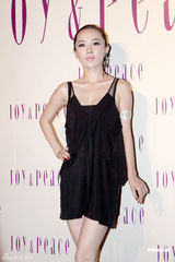 高清组图：陈慧琳人气高涨 与霍思燕黑白配互争艳