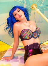 组图：英国《男人帮》评全球最性感女星 惠特莉榜首