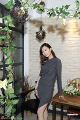 组图：陈法拉将出唱片 与韩国俊男拍MV