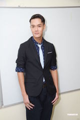 组图：《劲歌金曲》录影 容祖儿郑伊健亮相