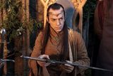 组图：《霍比特人》发武器大全 奇兵异器显神通