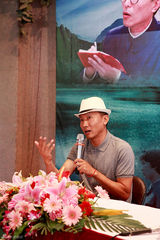 组图：《六块六毛六》黄曼房子斌再续前缘