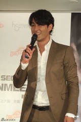 组图：车胜元台湾举行粉丝会 称最佳爱情是家人