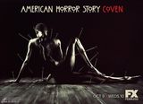 组图：《美国恐怖故事》曝新海报 新老女巫亮相