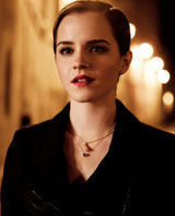 组图：魔女“赫敏”进化论 从萝莉到女神