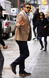 组图：贾斯汀-汀布莱克街拍 休闲西装外套现身
