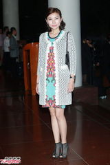 组图：钱嘉乐汤盈盈婚礼直击 伴郎阮兆祥抵达