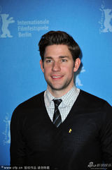 组图：《应许之地》发布会 马特-达蒙人气高