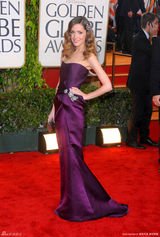 高清组图：罗斯-拜恩亮相红毯紫色礼服优雅迷人