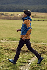 高清组图：玄彬新西兰拍广告展运动型男魅力