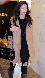 组图：Rain南圭丽(南奎丽)等出席时尚品牌宣传活动