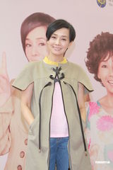 组图：毛舜君称罗慧娟患癌很乐观 老公很爱她