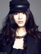 组图：刘庭羽最新率性写真文艺小朋克酷劲十足