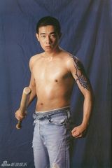 盘点：山鸡浩南频报喜 昔日古惑仔今何在(图)